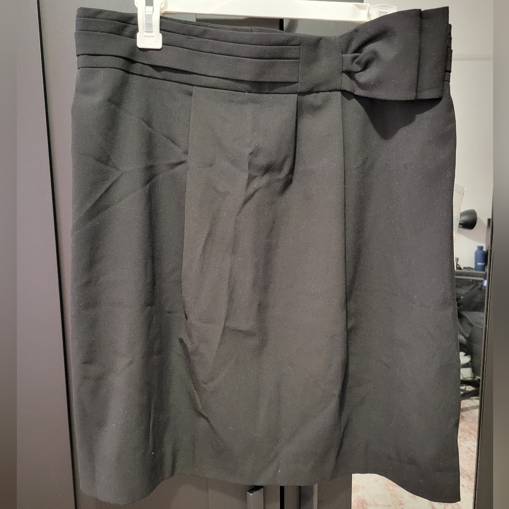 Adrienne Vittadini Black Women's Skirt With Bow Design
